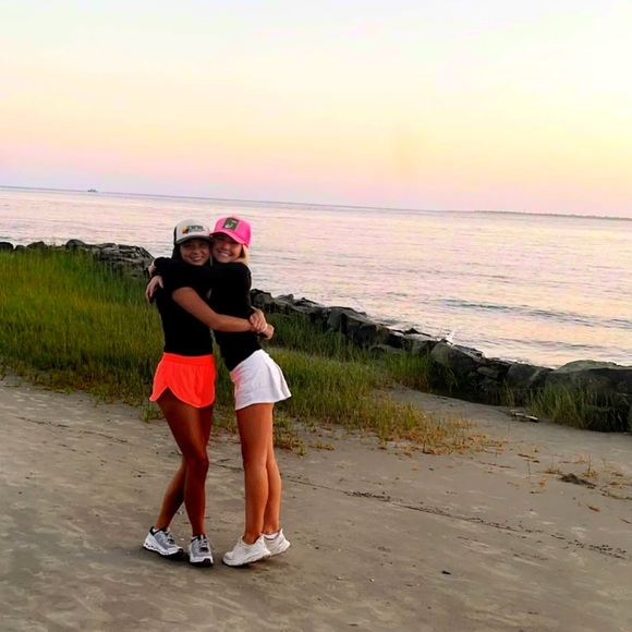 Meet your Posher, Kate - Picture 3 of 3